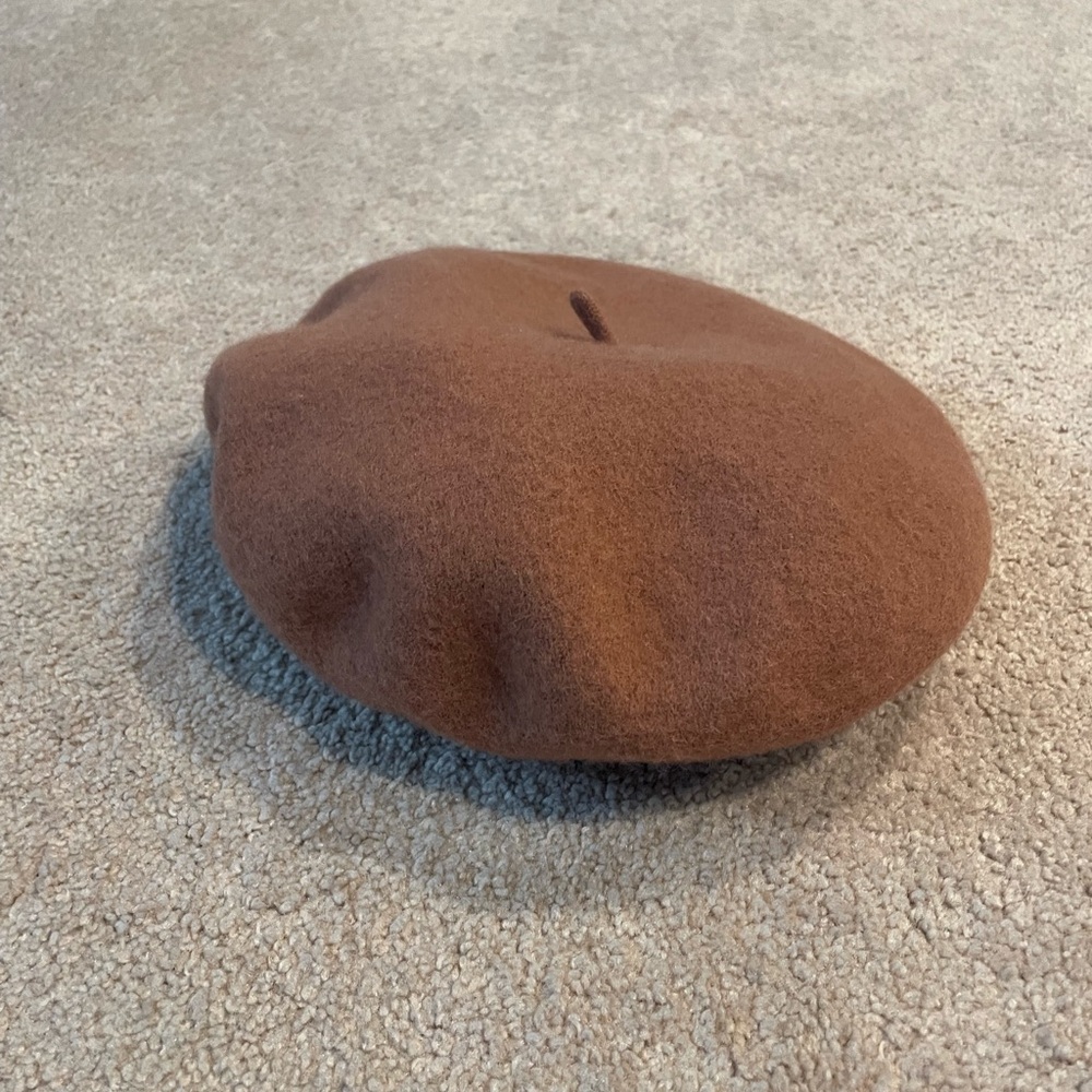 Dynamite Warm Tan Brown French Beret